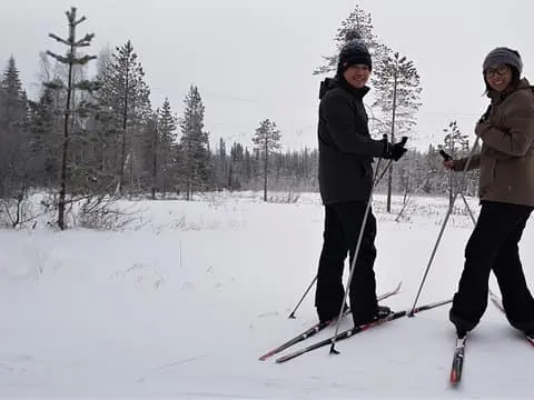 Pyhätunturi: Cross-Country Skiing Experience with Guide