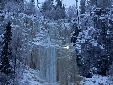 Guided Tour of the Frozen Kuroama Waterfall with BBQ