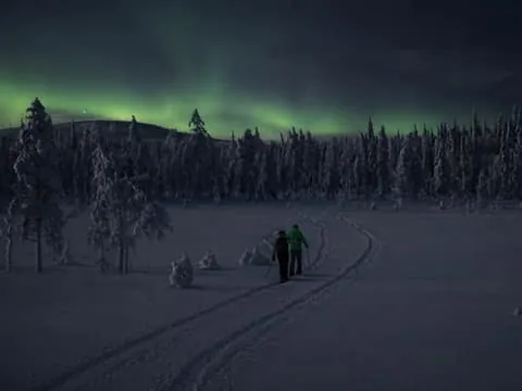 Ylläs: Night Skiing Tour Under the Arctic Sky