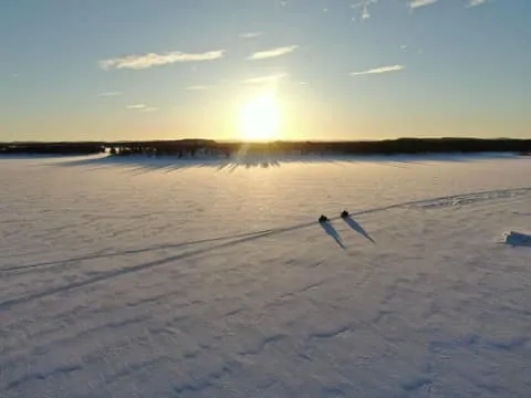 Muotkatunturi Park, Inari – Mini Snowmobile Expedition: Lakes & Mountains
