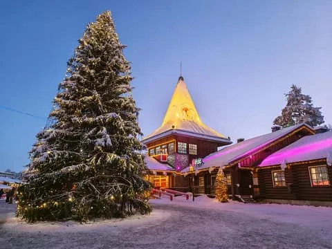 Santa Village, 2km Husky Sled Ride & Snowman World