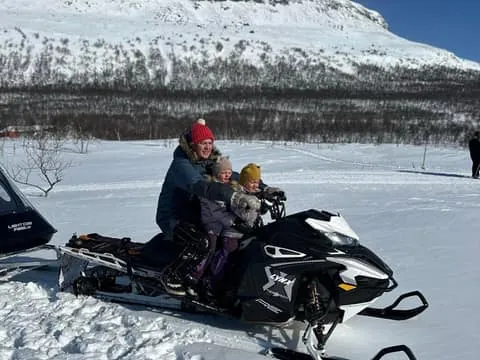 Kilpisjärvi Snowmobile, Ice Fishing & Campfire Tour