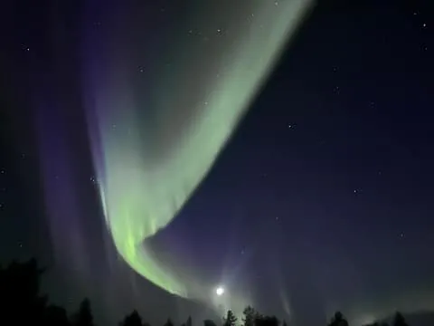 Northern Lights Hunt by Car & Hot Drinks