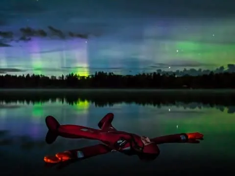 Aurora Borealis Autumn Lake Floating Experience