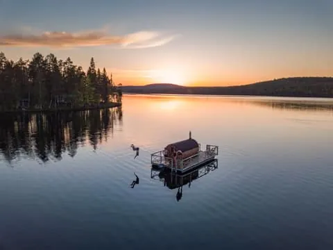 Sauna Boat Scenic Lake Cruise with BBQ