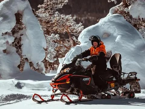 Ylläs: Snowmobiling ABC