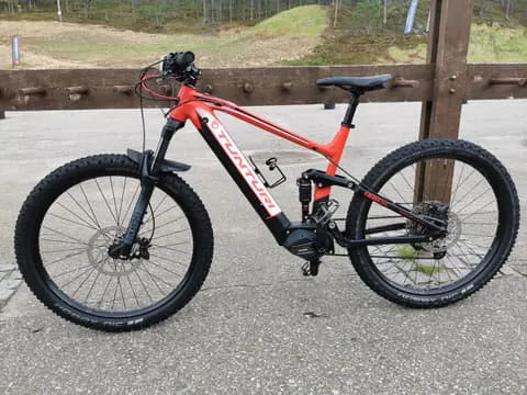 Full Suspension E-Mountain Bike Rental