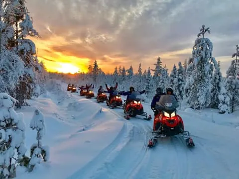 Scenic Snowmobile Safari