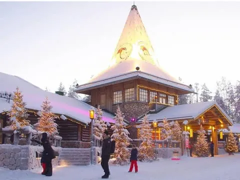 City tour and Santa Claus village visit in Lapland
