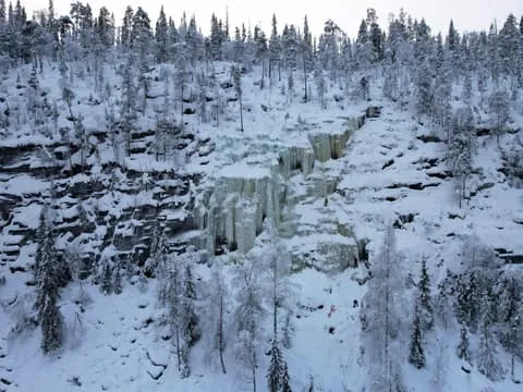 Korouoma Canyon and Frozen Waterfalls Tour