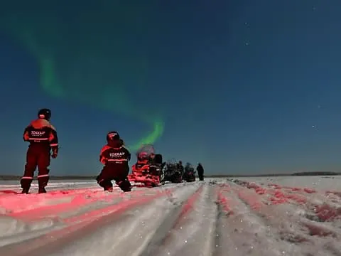 Levi: Northern Lights Snowmobile Safari