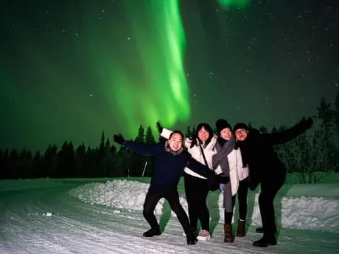 97.3% Success Rate Aurora Group Tour with Photos