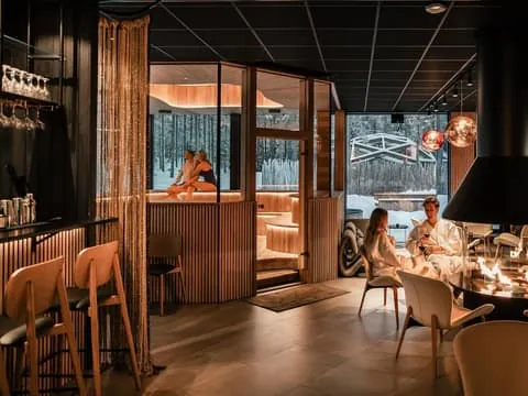 Forest Spa, Outdoor hot tubs and bathrobe dinner
