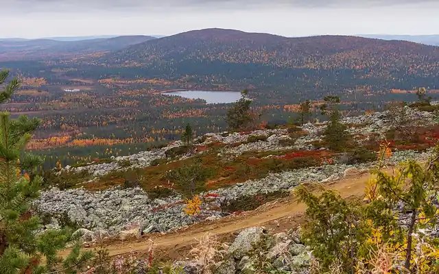 Autumn in Levi