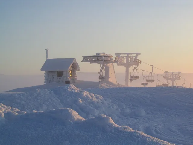 Kaunispää fell summit