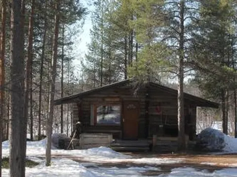 River cabin Tapio