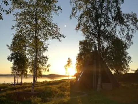 Youth Center Vasatokka