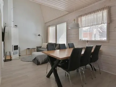Kätkänhuippu 5 B Incl AC, Sauna, Levi center 4 min by car, Child friendly