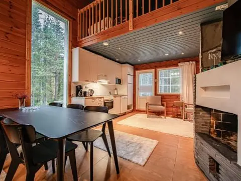 Aurelfox Chalet B by Aavalevi
