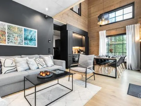 Levi Ski-In & Out Skyline Penthouse