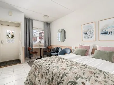 Cozy Levi Studio with Sauna, Near Center