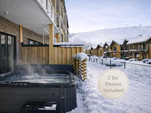 Ski-in Ski-out luxury corner apartment, 2 lift tickets
