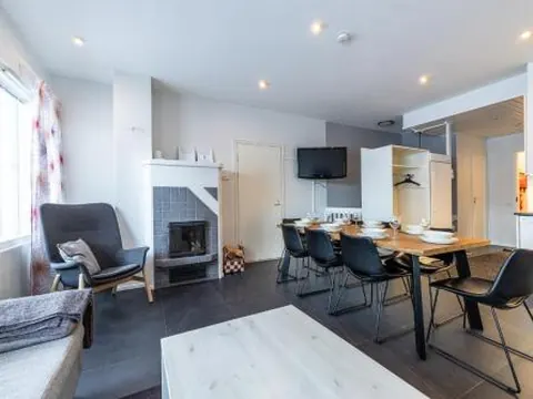 Levin Kotka E2 - Nordic 3BR Apt with Sauna & Free Parking Next to Ski Slopes