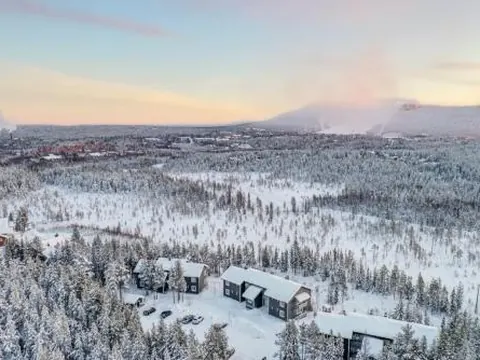 Free ski pass, sauna & 2BR mountain retreat