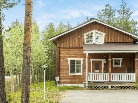 Holiday Home Lauri 4 pieni by Interhome
