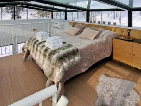 Levi Sky Igloo with private sauna and hot tub