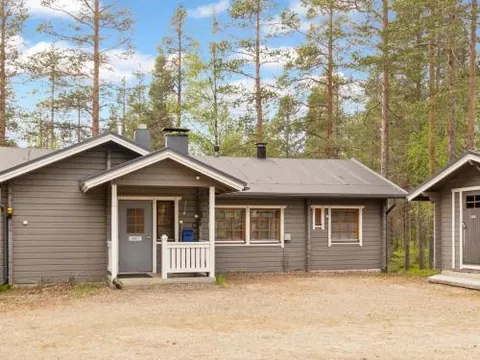 Holiday Home Lauri 5 by Interhome