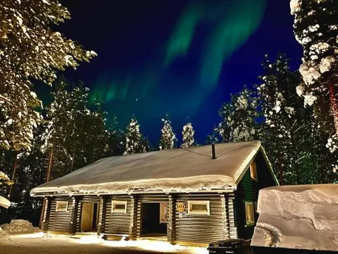 Bear Lodge Log Cabin, Levi Centre by Levillenet