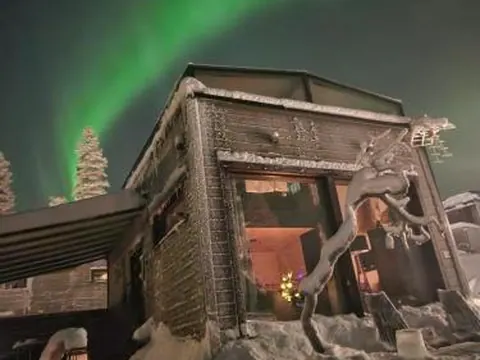 Levi Secret Igloo Ruska