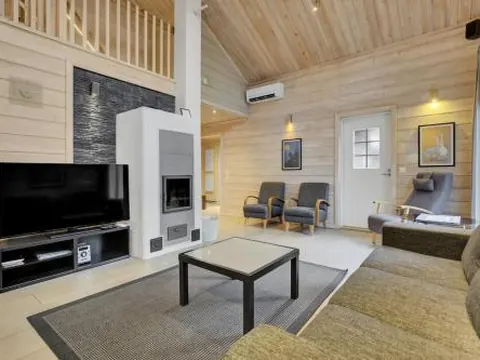Villa Huurre - 200 m from the waters of Lake Pyhäjärvi