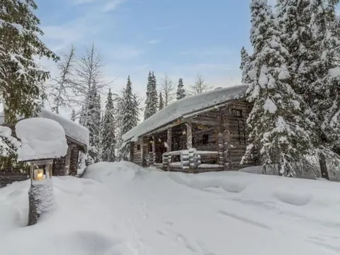 Holiday Home Mäkikelo by Interhome