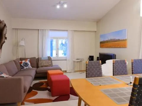 Lucky Lodge
