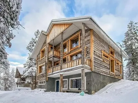 Holiday Home Pyhän kivi by Interhome