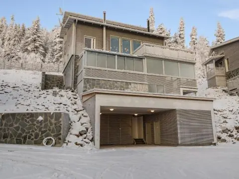 Holiday Home Holy peak by Interhome