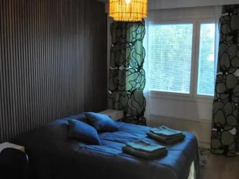 Apartment for six near Railway station
