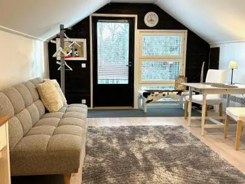 Cosy berry loft