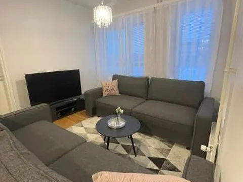 Pearl Apartment