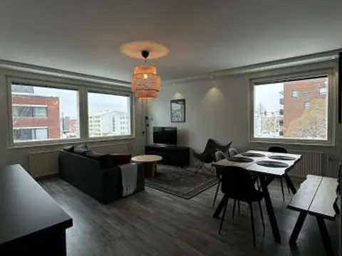 Arctic Corner Apartment with Jacuzzi