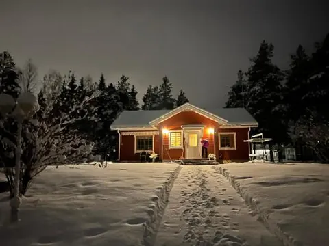 Santa's Loghouse