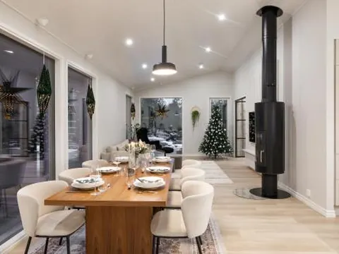 Arctic Moon Villa