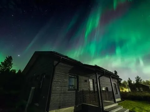 Villa Polar Lights with Jacuzzi by Book Lapland