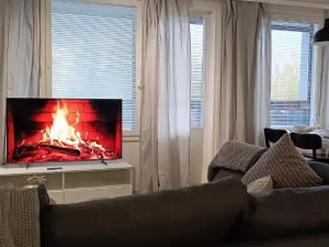 Bright and Cozy Apartment with Private Sauna And Parking
