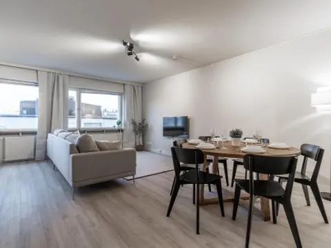 CityCenter Family apartment, three bedrooms up to 8 people, free parking and Wifi