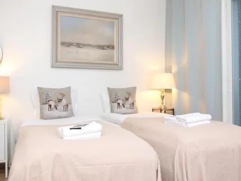 Arctic Holiday Suite