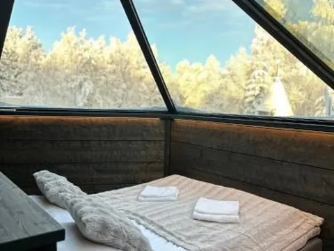 Shaman Village - Resort & Glass Igloos