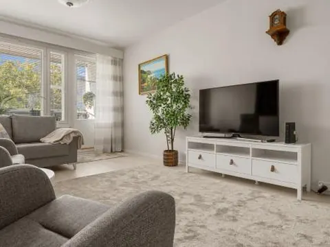 Spacious 1BR Apt in Centre of Rovaniemi with Free Parking